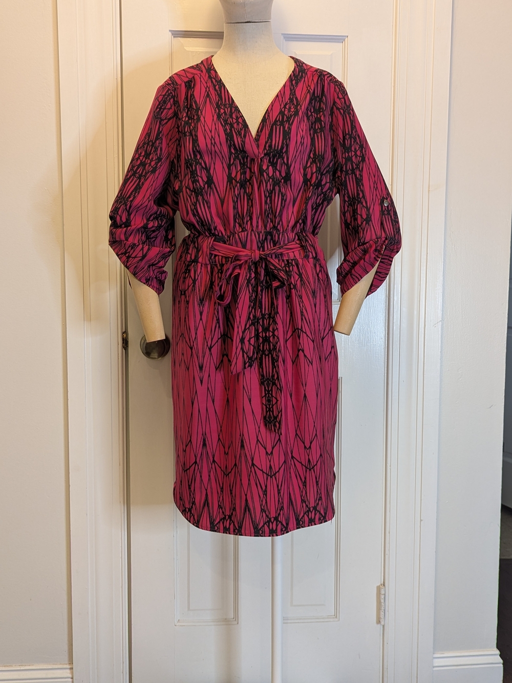Tie-Waist Pink And Black Patterned V-Neck Dress